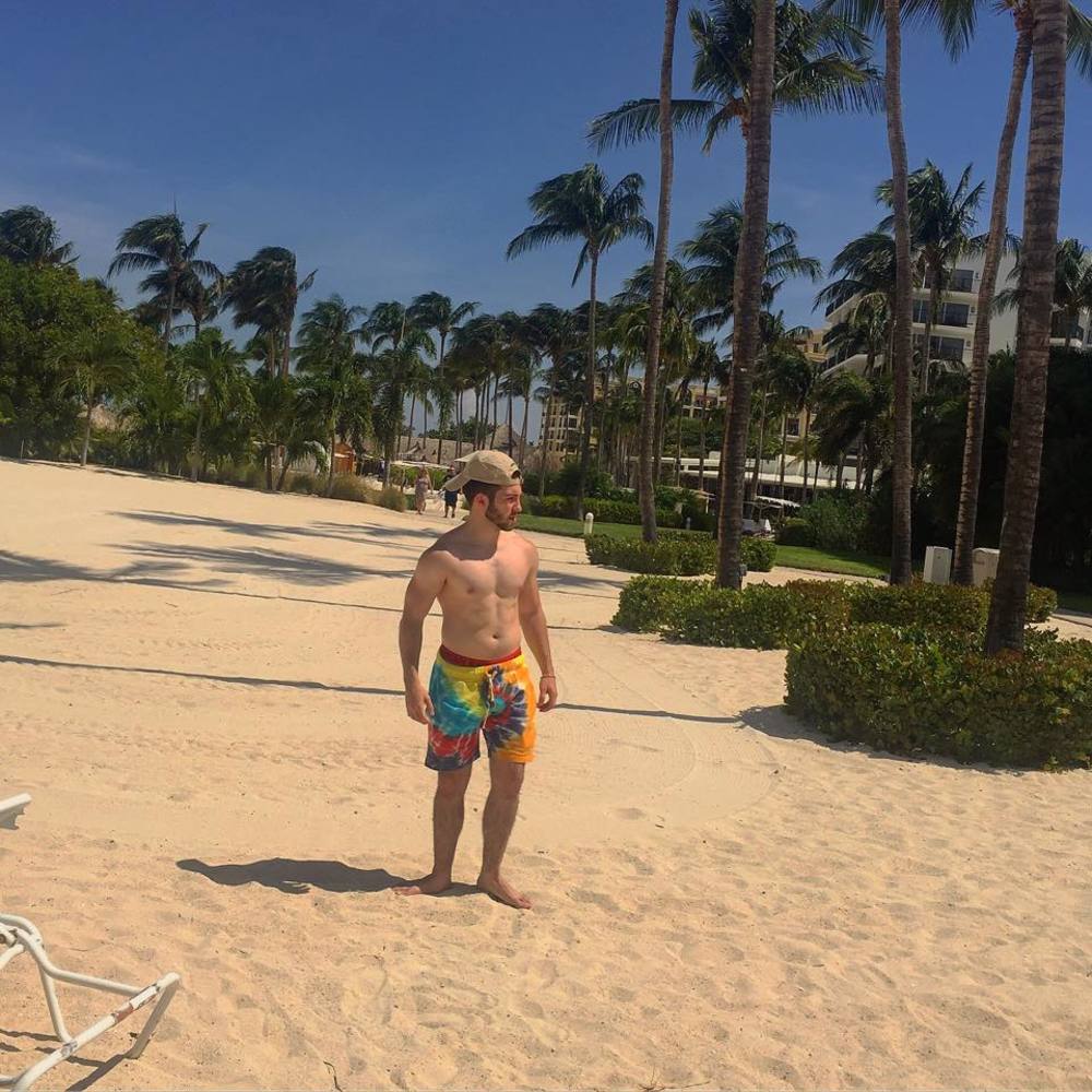 Meet your Posher, Brett